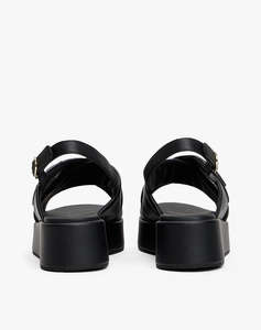 TOMMY HILFIGER TH LOGO HW PADDED LEATHER SANDAL