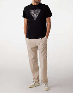 GUESS SS CN FLOWER EMBRO TEE BLUZA DE BARBATI