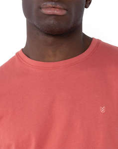 THE BOSTONIANS BLUZA ESSENTIAL T-SHIRT REGULAR FIT
