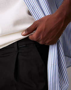 CALVIN KLEIN SATEEN STRETCH TAPERED PLEAT