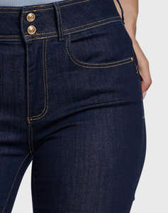 GUESS SHAPE UP CAPRI PANTALONI DE DAMA