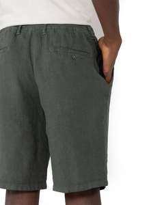 THE BOSTONIANS BERMUDE IN CHINOS