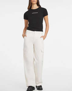 GUESS JEANS GJ SS CN SLIM LOGO PRINT TEE BLUZA DE DAMA