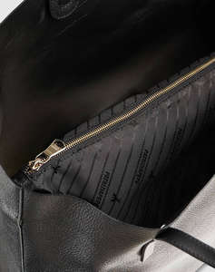 PATRIZIA PEPE BORSA/BAG GEANTA DE DAMA (Dimensiuni: 50 x 30 x 15cm.)