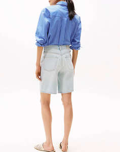 TOMMY HILFIGER DNM BERMUDA SHORT HW SKY