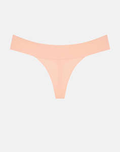 TRIUMPH Body Make-Up Illusion String EX