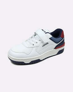 LEVIS DERECK