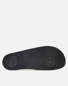 HUGO Timein_slid_mn_N 10272333 01