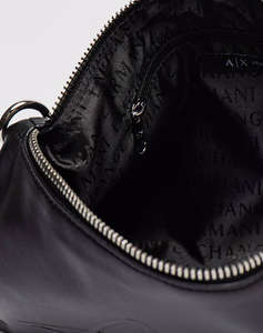 ARMANI EXCHANGE SHOULDER BAG (Dimensiuni: 16 x 27 x 4cm.)