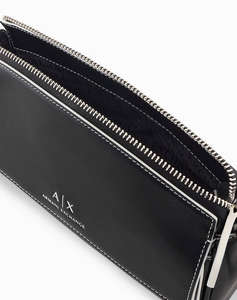 ARMANI EXCHANGE MESSENGER BAG (Dimensiuni: 22.5 x 8 x 14 cm.)