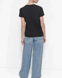 DKNY DJ4T1268 LOGO BLUZA CU MANECA SCURTA DKNY