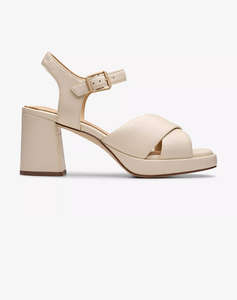 CLARKS Ritzy75 Rae