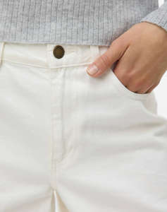 AWARE BY VERO MODA VMSAGE HR BERMUDA ECRU SHORTS VMA
