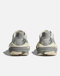HOKA Stinson 7