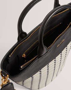 TED BAKER RIVERI Woven Webbing Bucket Bag (Dimensiuni: 31 x 24.5 x 9cm.)