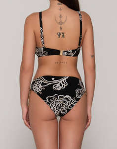 LUNA Orient unpadded big size balconette full cup