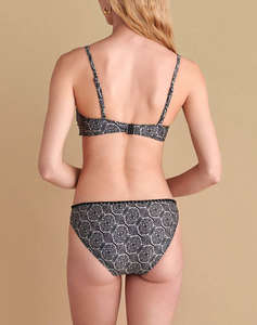 ATTRATTIVO BIKINI