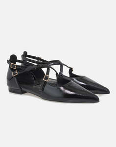 SEVEN FLATS