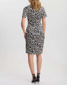 VETO ROCHIE