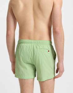 HUGO DOMINICA 10238035 01