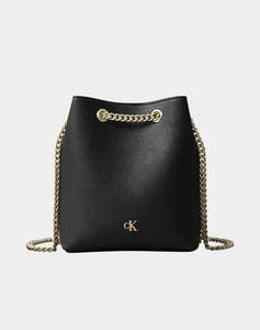 CALVIN KLEIN JEANS MNML MNGRM CHN BCKT (Dimensiuni: 23 x 19 x 10cm.)