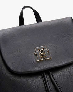 TOMMY HILFIGER TH MODERN BACKPACK (Dimensiuni: 26 x 15 x 27cm.)