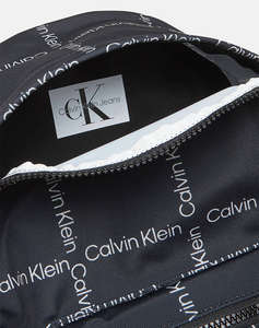 CALVIN KLEIN JEANS CITY GRID AOP BACKPACK (Dimensiuni: 29.5 x 40 x 15cm.)