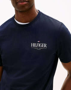 TOMMY HILFIGER HILFIGER STACK TEE