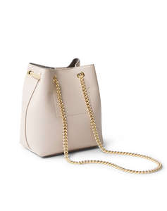 CALVIN KLEIN JEANS MNML MNGRM CHN BCKT (Dimensiuni: 23 x 19 x 10cm.)