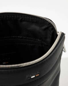 BOSS Ray_S zip env N. 10263216 01 (Dimensiuni: 21 x 24 x 3.5cm.)