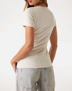 GUESS SS TRIANGLE FLOWERS TEE BLUZA DE DAMA