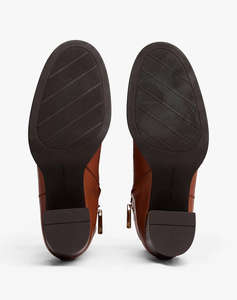 TOMMY HILFIGER STACKED HEEL LEATHER ANKLE BOOT