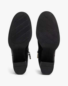 TOMMY HILFIGER STACKED HEEL LEATHER ANKLE BOOT