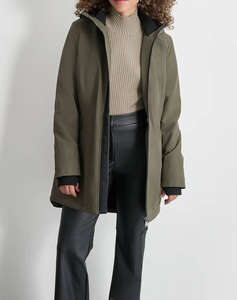 DKNY DLEMP786 GEACA CU GLUGA DKNY