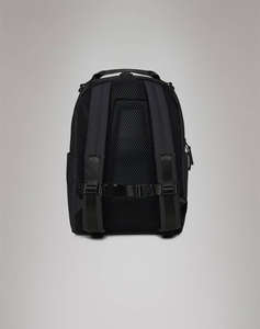 RAINS Clip Front Backpack W3 (Dimensiuni: 44 x 16 x 30cm.)