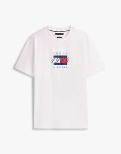 TOMMY HILFIGER LINEAR FLAG GRAPHIC TEE