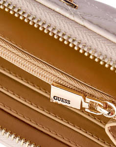 GUESS GIULLY II SLG MED ZIP AROUND PORTOFEL DE DAMA (Dimensiuni: 14 x 9 x 3cm.)