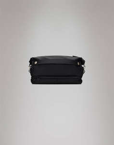 RAINS Otaru Wash Bag W3 (Dimensiuni: 20 x 14 x 33cm.)