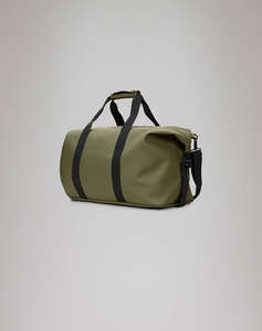 RAINS Hilo Weekend Bag W3 (Dimensiuni: 27 x 52 x 26 cm.)
