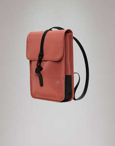 RAINS Backpack Micro W3 (Dimensiuni: 33 x 27.5 x 7.5 cm.)