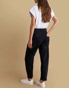 ATTRATTIVO PANTALONI