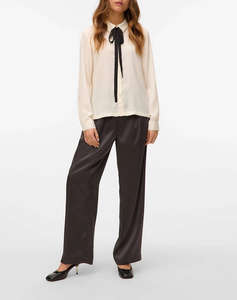 VERO MODA VMGRETCHEN LS SHIRT WVN BTQ GA