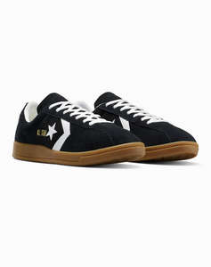 CONVERSE CLASSIC TRAINER SUEDE