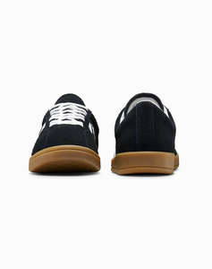 CONVERSE CLASSIC TRAINER SUEDE
