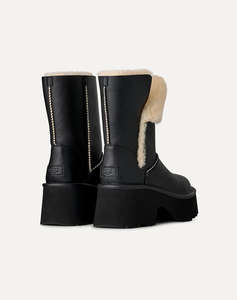 UGG 1172590 New Heights Cuff LTHR CLASSIC TALL BOOT UGG