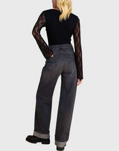 ATTRATTIVO PANTALONI