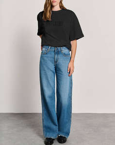 STAFF Carla T-Shirt