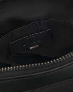BOSS Ray_N_NS Zip 10269724 01 (Dimensiuni: 16.5 x 20.5 x 5.5cm.)