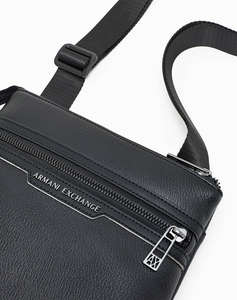 ARMANI EXCHANGE MESSENGER BAG (Dimensiuni: 21 x 23 x 3cm.)