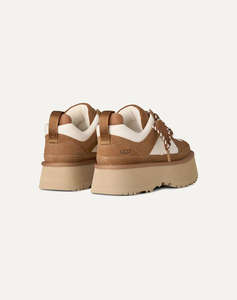 UGG Astromel